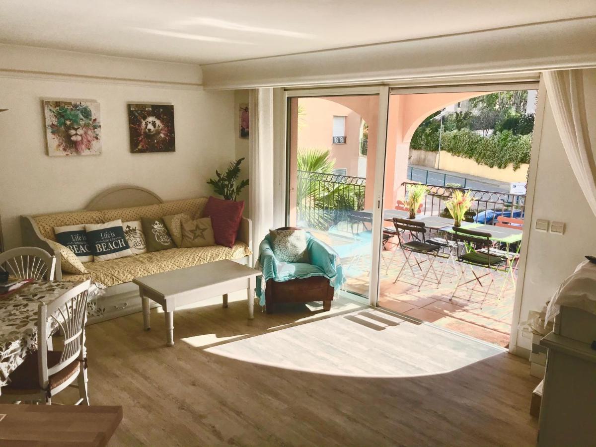 Residence 4 Etoiles Port Marine Сен Максим Екстериор снимка